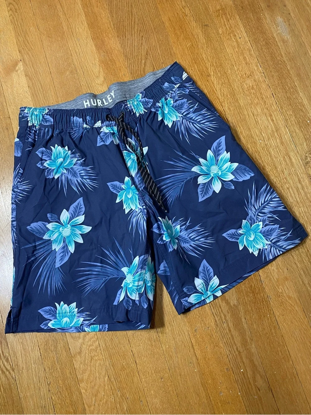 Hurley Mens Lightweight Volley Swim Short Trunk Board Shorts L